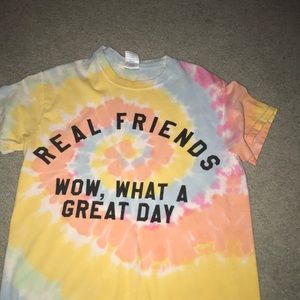 Real friends “wow what a great day” t shirt